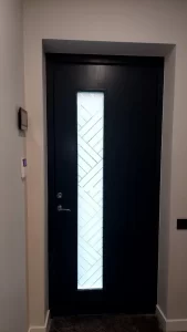 Įėjimo durų dekoras, modernios linijos